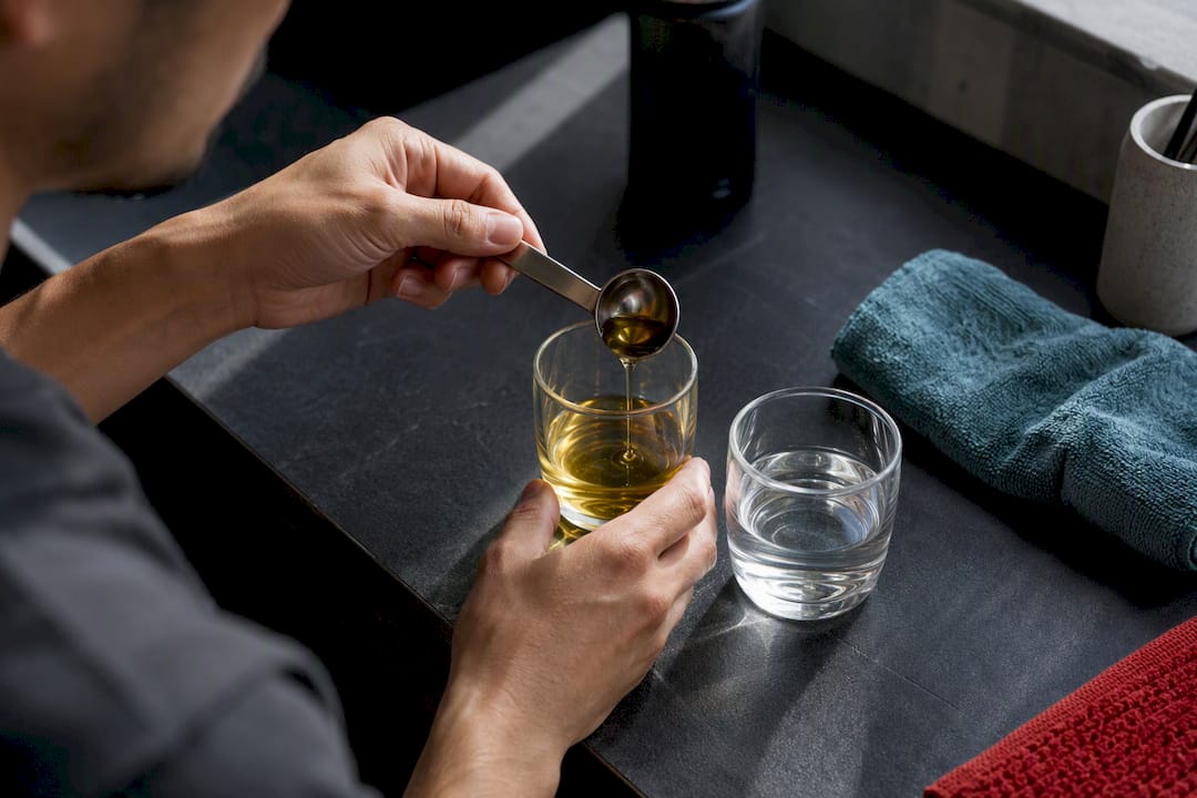 Sesame oil and mouthwash prepared for rinsing